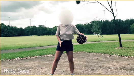 Basketball Wife - Outdoor Game