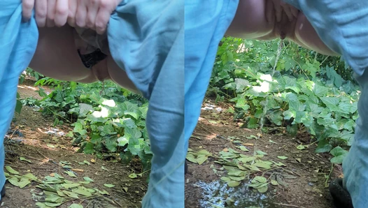 My first ever peeing outside clip!!! It was 25 C at the park, and I