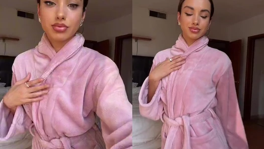 Liza Kovalenko - Uploaded by ElitePacks net Join Telegram @ElitePacksOfficial (222)