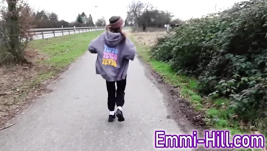 Emmi Hill - 18 year old German teenager shows her PUSSY an Tits in public! [670fb6ee8ae97]