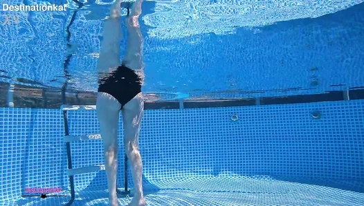 DestinationKat - Xvideos watching underwater HD