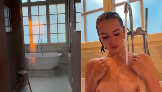 Elena Kamperi - Video Leaks #298