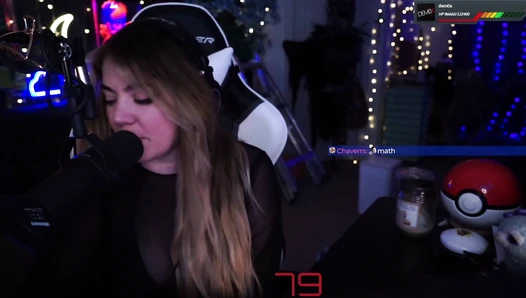 Curvyllama - 2023 04 16 01 59 13 4x RIFE RIFE4 0 240fps 643bb412d0319
