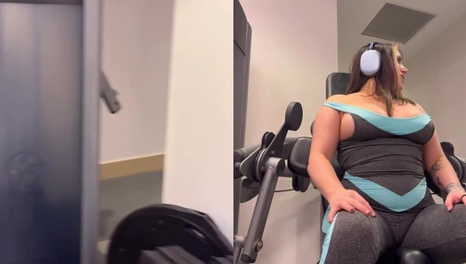 Curvyllama - Fansly Start Interacting With Your Fans 03 WCqrY1HU