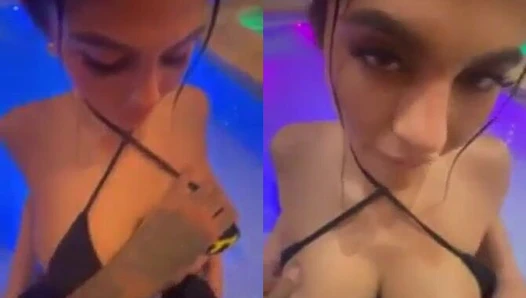 Amanda Trivizas - Video Leaks #12