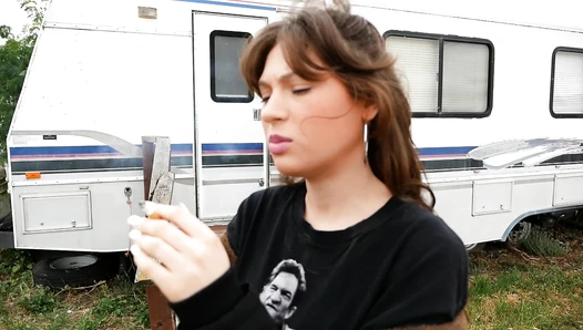 Anna Blossom - Trailer Trash Hottie Sucks Dick for a Ride to Town W⁄ Neighbor (no Sound) Anna Blossom