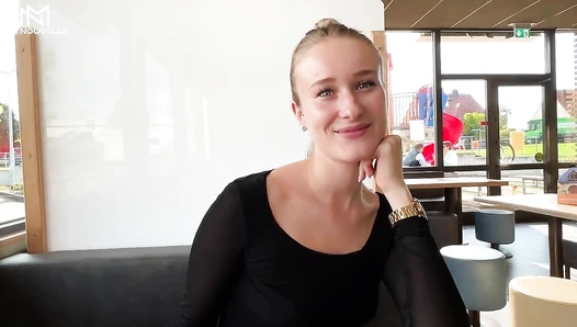 Mia Nouvelle - McFicken Schnell die Burger werden Kalt VTHDjt2h