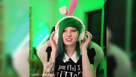 Little Emo Kitten - Video Leaks #233