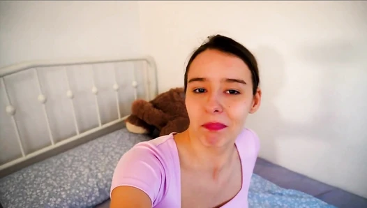 Lena Blush - Ich zeige die die haarige Wahrheit Pussy CloseUp