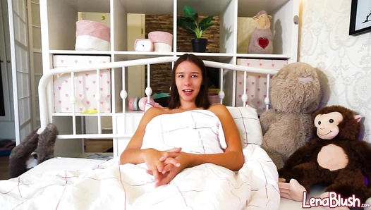 Lena Blush - 18yo School Girl first Teen Orgasmus on Video [67b812998192c]