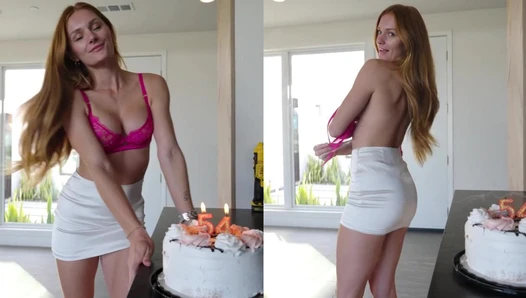 Jessi Rae - Sexy Redhead Gets Naked For Her Birthday (TikTok) [64cd53b415b68]