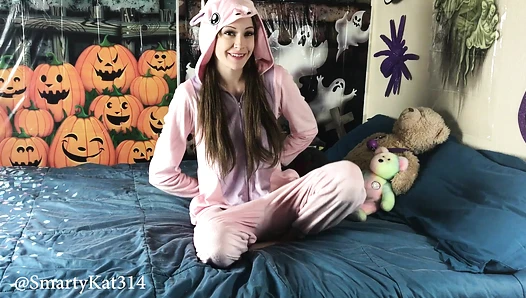 SmartyKat314 - DDLG Roleplay First Dildo Experience [hcumluk48f4] video