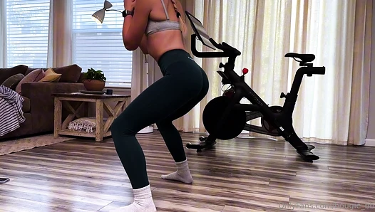 bougie_bb - Stationary Bike Sex