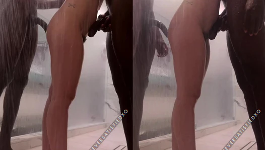 NEVERSATISFIEDXO - Cleaning off, after cleaning up I always ❤️ a hot shower after a long day befor