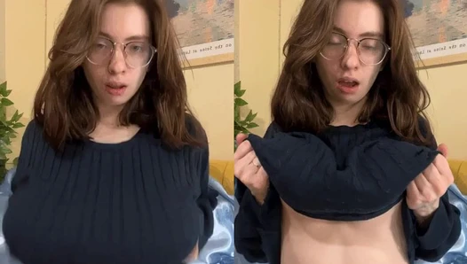 victoriaramxs - 1e563cef0475fb7bed90458173193213