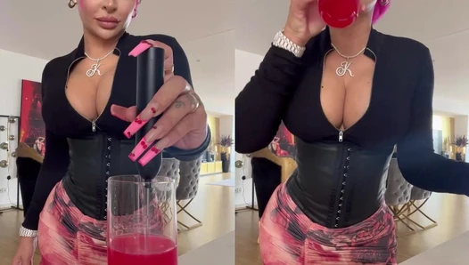 Katja Krasavice - Video Leaks #523