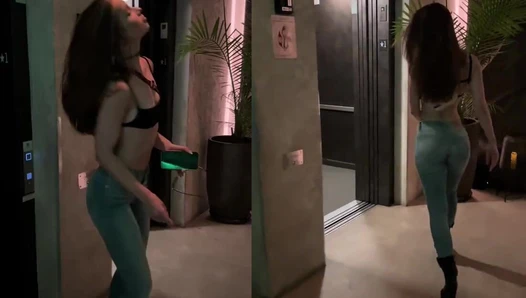Ellie Handygirl - Video Leaks #37