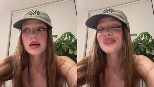 Ellie Handygirl - Video Leaks #200