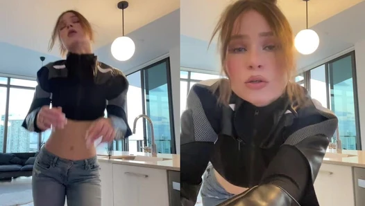 Ellie Handygirl - Video Leaks #243