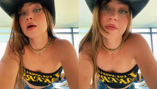 Ellie Handygirl - Video Leaks #261