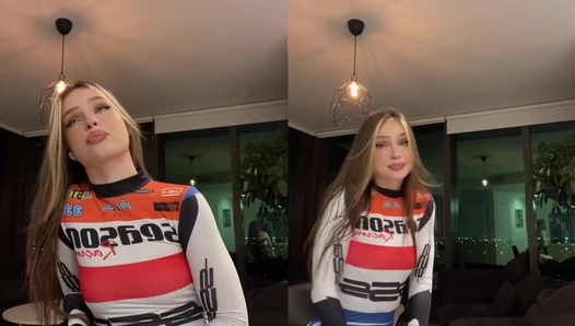 Ellie Handygirl - Video Leaks #367