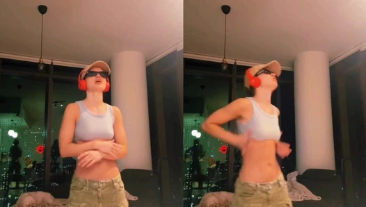 Ellie Handygirl - Video Leaks #544