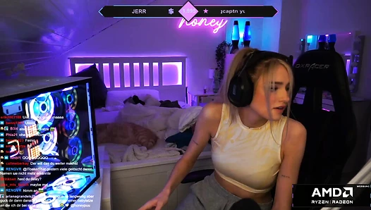 HoneyPuu - ur welcome insta discord merch gewinnspiel Twitch
