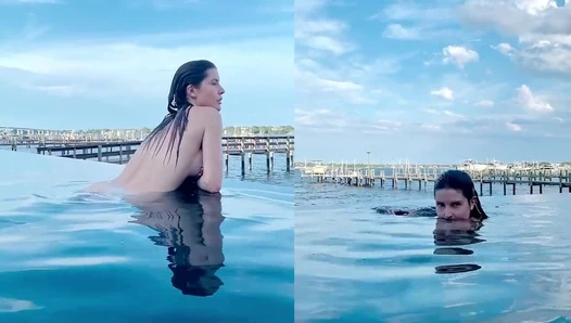 Amanda Cerny - 70f9f3eb8deb3faf452ba420a0fb22a0
