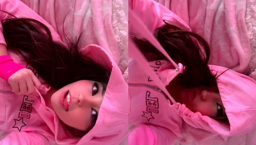 Belle Delphine - @DegenPacks On Twitter For More 03 25 LooseVideo (1)