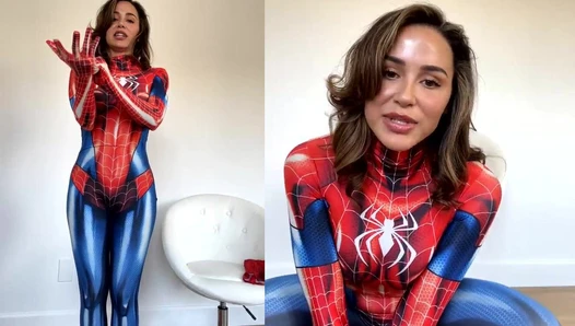 Ana Cheri - 97b2277c3c3d4aa837db8f70b00ebb54