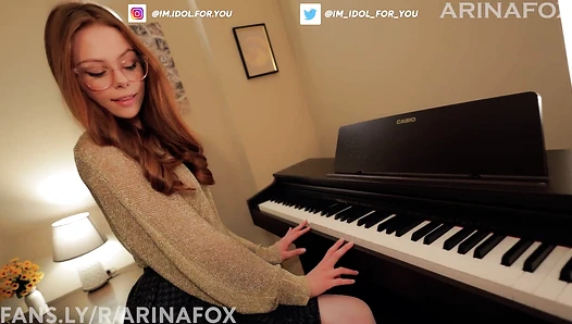 ArinaFox - Girl Pianist in torn tights plays the theme from Interstellar [65ef42b87d3db]