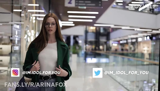 ArinaFox - ariavix there are people behind the wall and this na