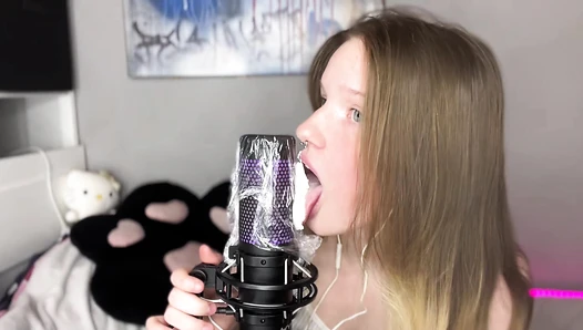 Kuporovaa Krupa - 20231208 ASMR LICKING WHIPPED CREAM ｜ АСМР ЛИКИНГ ВЗБИ