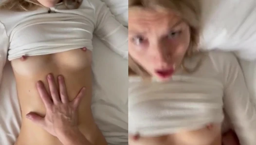 Ambie Bambi - 18 Year Old College Girl Gets Fucked By D1 Athlete [66c78c3d21366]