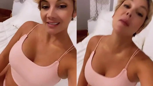 Monicest - 24 Monicest OnlyFans Feliz noche