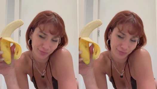 Lexy Panterra - banana 4b
