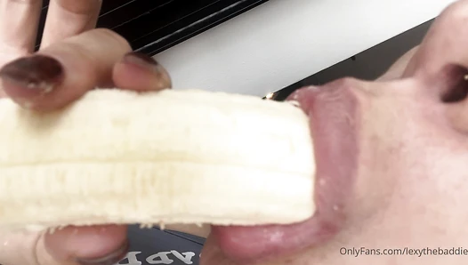 Lexy Panterra - banana 2