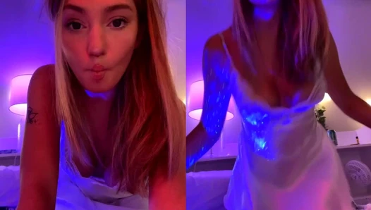Skylar Rae - 2021 03 27 0goy8bqkuaql777bhl2vq source lacylotus Waderepack 6D3aRRix