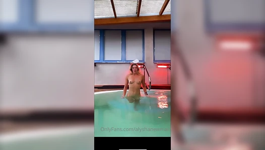 Alysha Newman - Pool Nude (4K60fps)