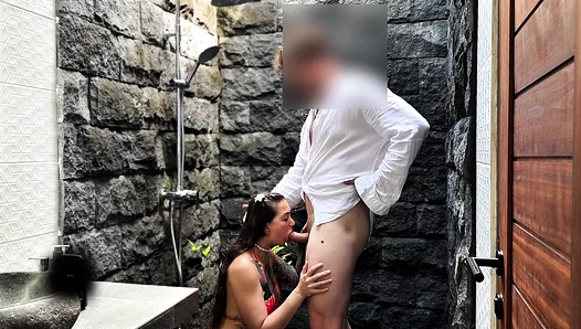 theivyden - obviously, the sexy new roommate will invite me to amateur sex in [6a57974441ff7]