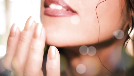 Gina Carla - Extreme Close Up - Premium Exclusive
