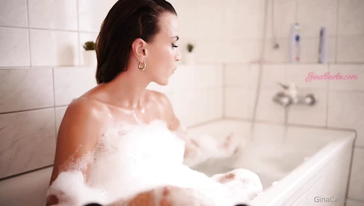 Gina Carla - [2025.07.05] Premium ASMR Gina Carla - A Nice Bath Together (POOTIE)