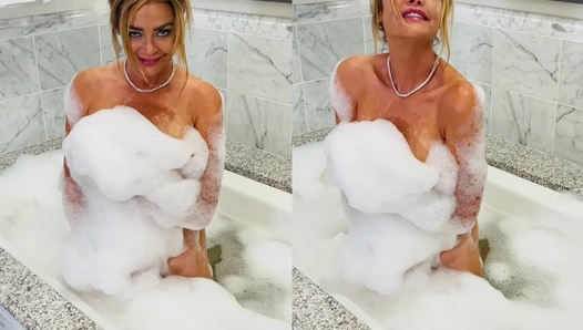 Denise Richards - OnlyFans_60