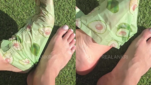 Realankri - WorriedRunnyBoilweevil