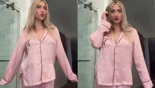 Nami Mommy - Who wants to be my linkâ¢â¢ explorepageâ¨ explore exploremore explorepage zelda zeldabr