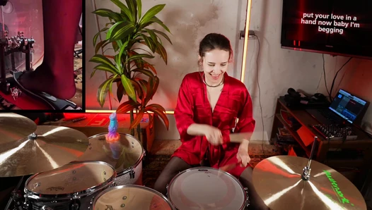 zoena - Måneskin Beggin ｜ Drum Cover by Drumming Zoena