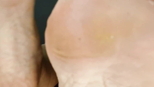 YourNaughtyNeighbors25 - Your Face Belongs Under My Feet [690bfc47ba1dd]