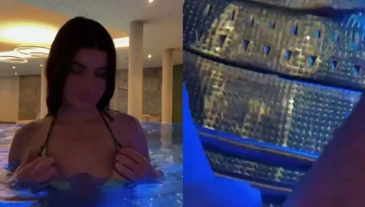 Nicole Dobrikov - DerLeakerDerLeaker@DerLeaker2 DerLeakerDerLeaker@DerLeaker2 2021 12 19T16 25 29 000Z Auf mein Nacken Jungs H1ZDWg2P1MwTfdLt