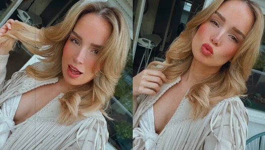 Julia Roemmelt - 78858751 5d13 4810 9a78 7c51190fad95